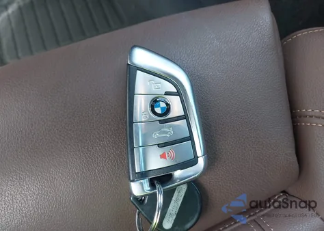 2020 BMW X5 xDrive40I z USA, uszkodzony, nr VIN 5UXCR6C05LLL75157